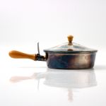 932 1021 TUREEN AND COVER